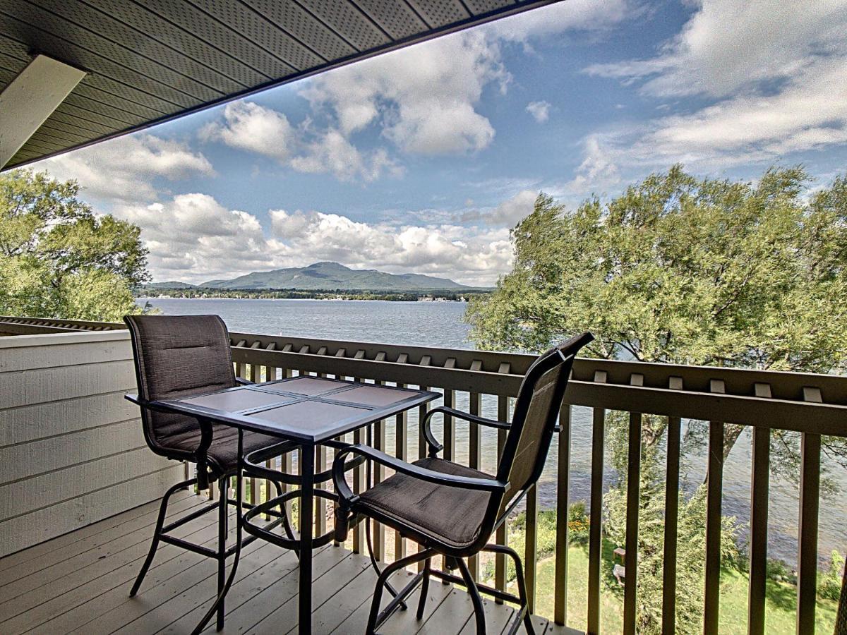 Location Tourisme Estrie - Oberge Du Village Magog Екстериор снимка